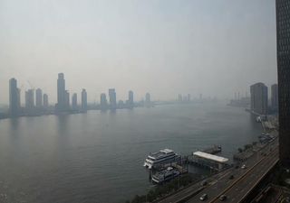 Inmensa nube de humo cubre ciudades del noreste de Estados Unidos