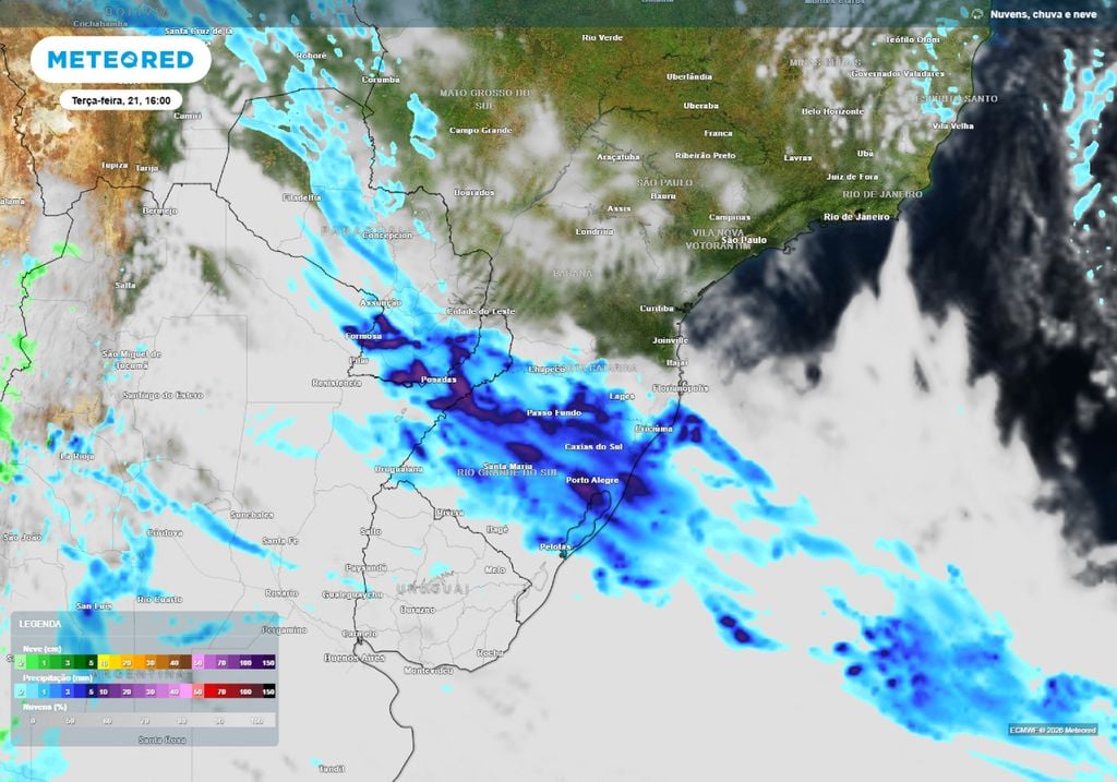 Previsão de precipitação e nebulosidade para a tarde da terça-feira, 21 de julho.