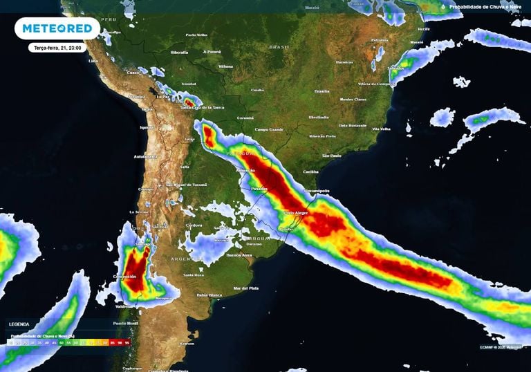 INMET emite alerta vermelho para chuva volumosa e tempestades em SC e RS nesta ter&ccedil;a-feira