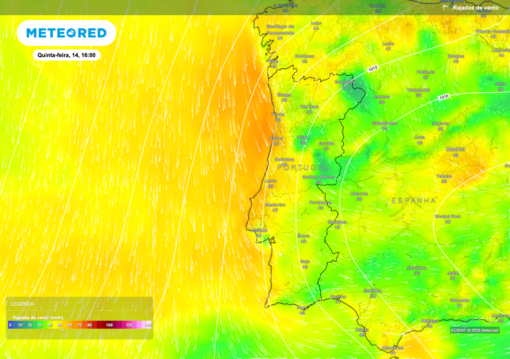 A circulação atmosférica associada a um fluxo de oeste deverá favorecer um aumento da intensidade do vento durante a tarde de quinta-feira, sobretudo no litoral oeste e nas terras altas. As rajadas poderão atingir localmente 50 a 60 km/h nos locais mais expostos, reforçando a sensação de tempo instável em várias regiões do território.