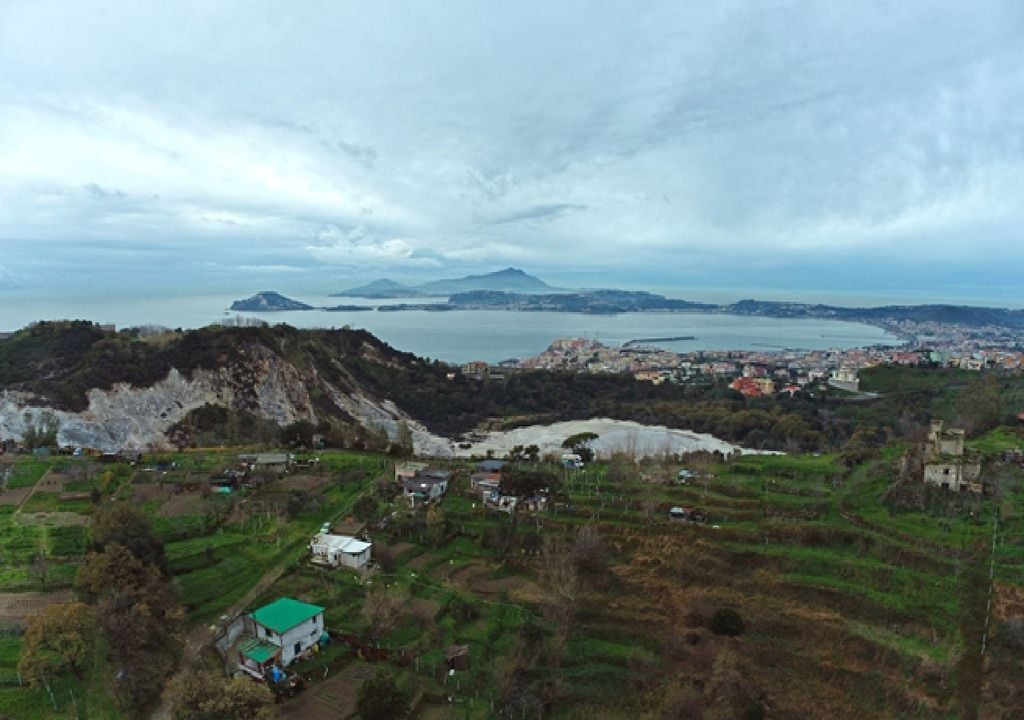 caldeira dos Campos Flégreos, Itália caldeira dos Campos Flégreos, Itália