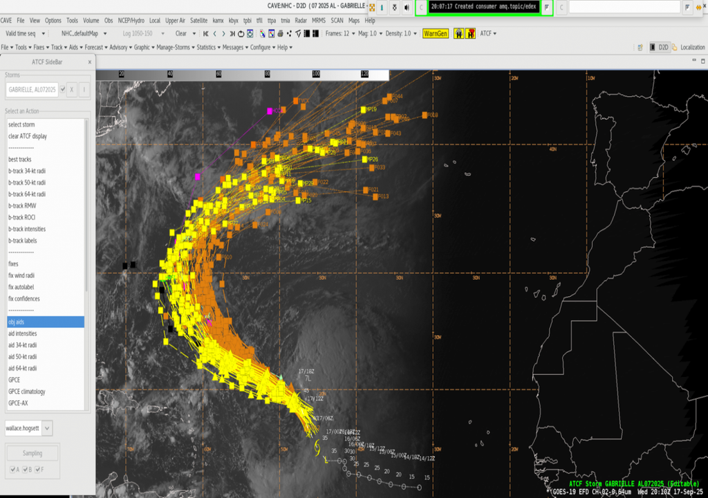 Pronóstico basado en modelos de IA para la tormenta tropical Gabrielle (2025). Los sistemas de pronóstico combinados Google DeepMind (naranja) y NOAA AI-GEFS (amarillo) se muestran en el sistema experimental de nubes AWIPS del NHC.