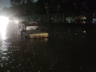 Intensa lluvia provoca encharcamientos y diversos inconvenientes en Guadalajara