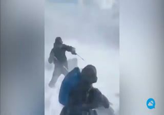 Intensa nevada al norte de Irán deja sin vida a 12 escaladores