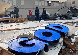 ¡Un poderoso tornado destruye todo a su paso y pone en alerta a Texas! 