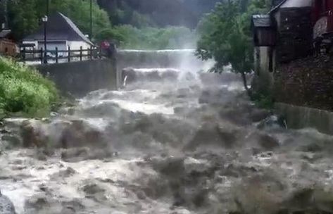 Inundaciones En El Val De Arán Y Valle De Benasque (18 De Junio 2013)