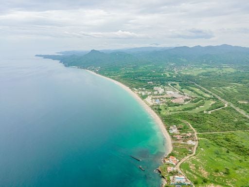 Invasi&oacute;n inmobiliaria en Nayarit: el libre acceso a Punta Mita pende de un hilo