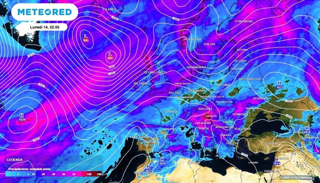 Le anomalie positive più significative sono attese sulle Isole Britanniche e lungo le coste atlantiche di Francia e Spagna, dove il passaggio frequente di depressioni extratropicali, provenienti dall’Atlantico, potrà determinare periodi prolungati di maltempo.