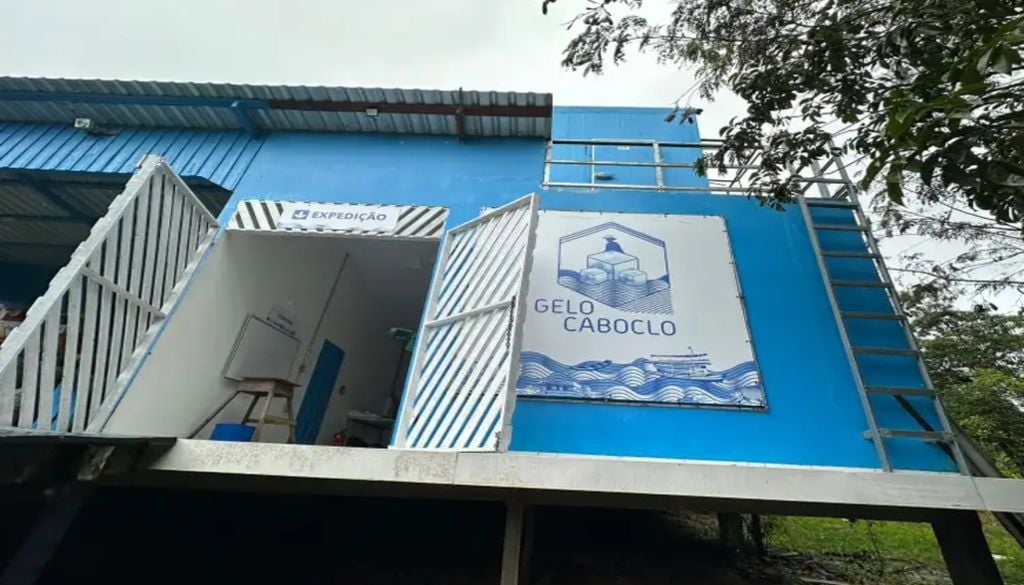 Gelo Caboclo utiliza tecnologia fotovoltaica para apoiar a pesca sustentável e o turismo na Amazônia. Foto: Reprodução/ Agência Brasil