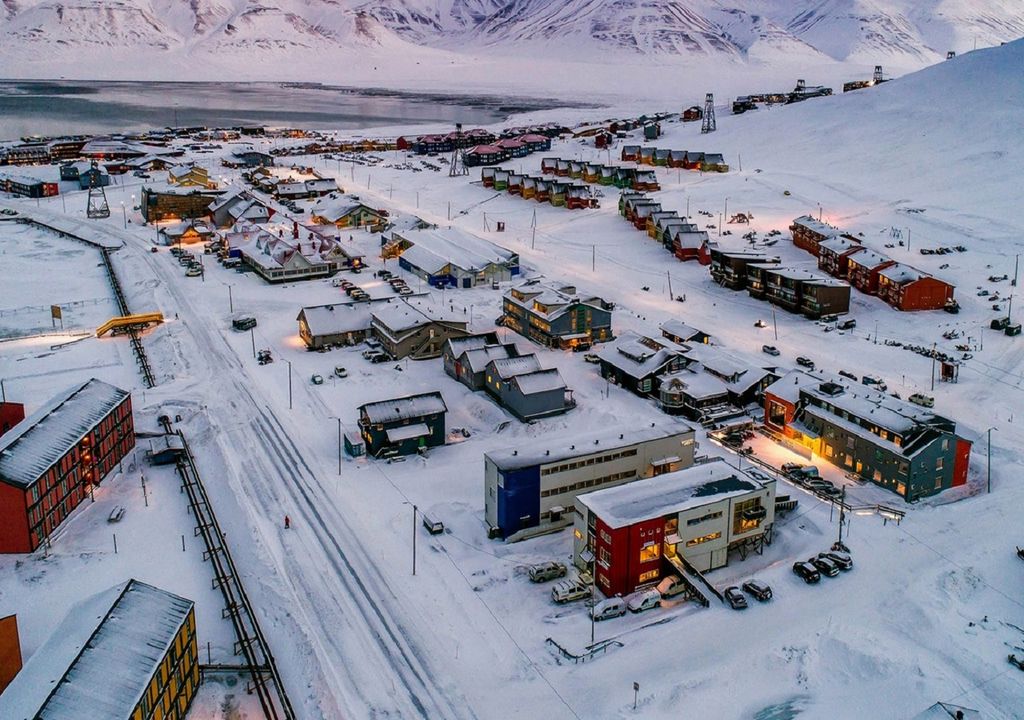 En las Islas Svalbard está prohibido morir y todos deben portar armas de fuego