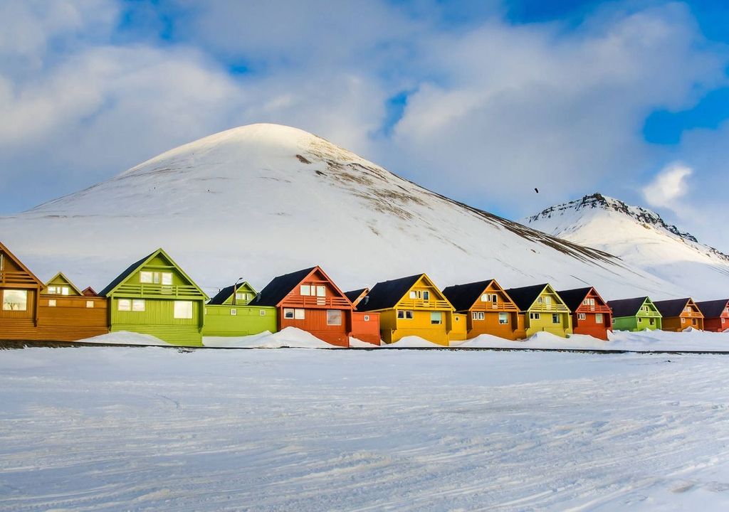 En las Islas Svalbard está prohibido morir y todos deben portar armas de fuego