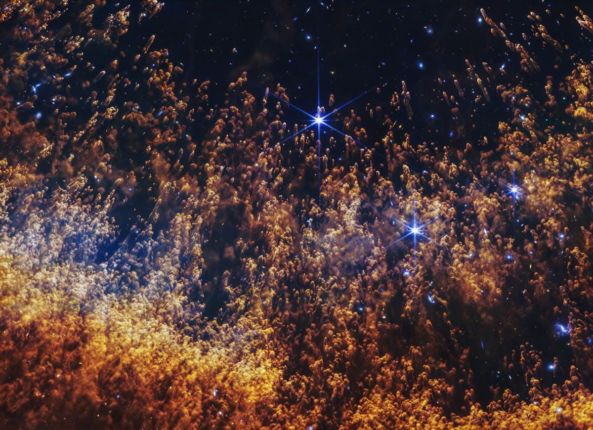 La Nebulosa de la Hélice, vista en detalle por el telescopio espacial James Wbb. Créditos: NASA, ESA, CSA, STScI, A. Pagan (STScI)