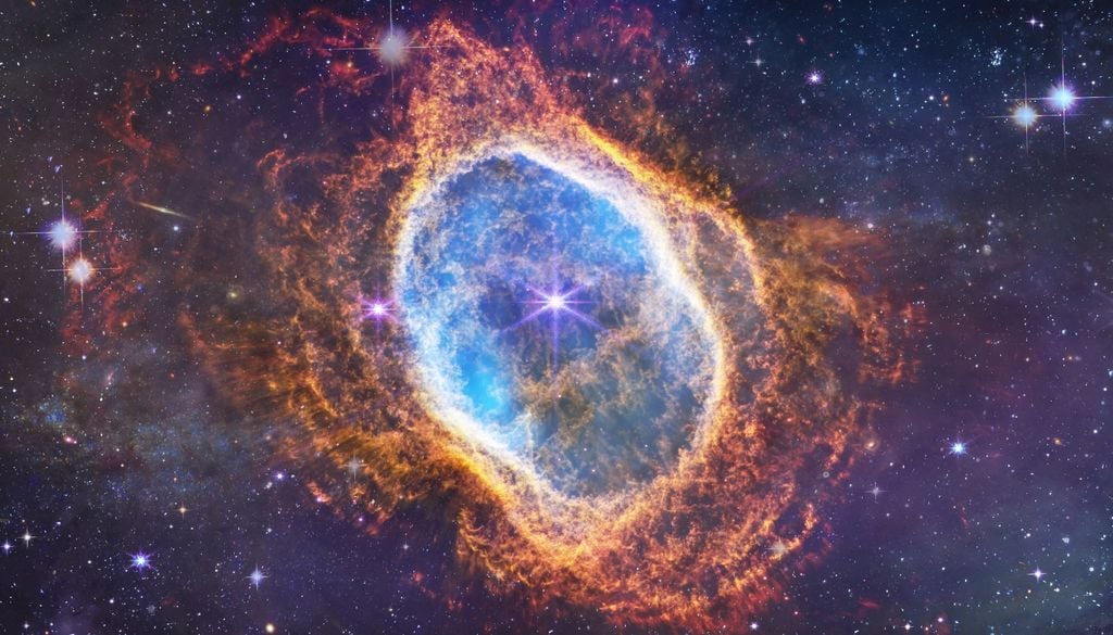 Agujeros negros Galaxias James Webb En el universo actual, las galaxias suelen tener masas aproximadamente mil veces superiores a las de sus agujeros negros centrales.
