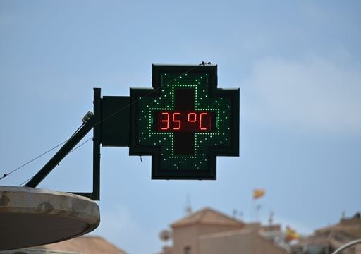 Akute Hitzestress-Warnung: Drei 30-Grad-Tage in Folge &ndash; Omega-Blocking bringt Deutschland fr&uuml;he Hitzewelle