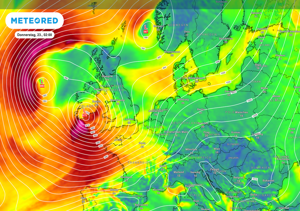 Donnertag, Atlantik, Tiefdrucksystem, Nordwesteuropa Donnertag, Atlantik, Tiefdrucksystem, Nordwesteuropa