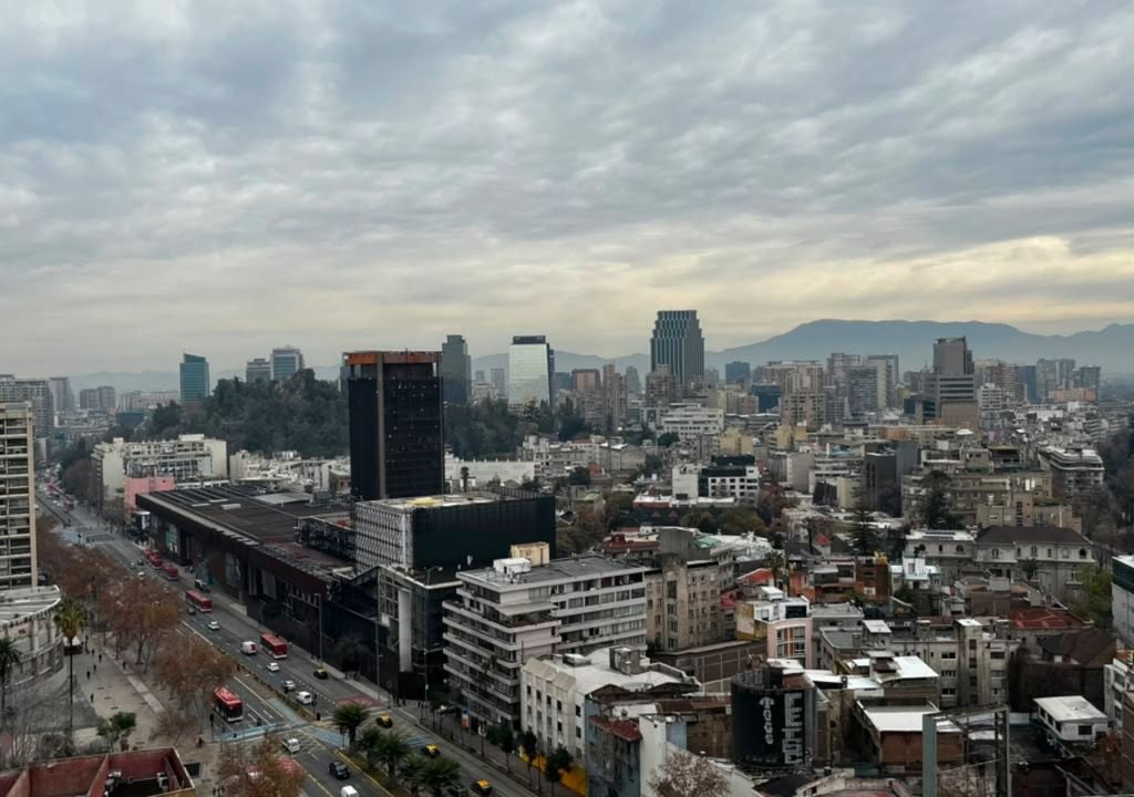 Santiago Tras varios días de precipitaciones este miércoles (22) Santiago tuvo una pausa. Sin embargo, ya se acercan nuevos eventos.