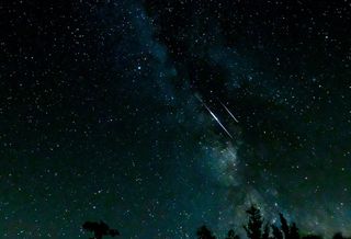 Julio se despide... ¡con lluvia de estrellas Delta Acuáridas!