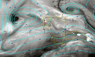 Junio empieza con convección organizada y tormentas