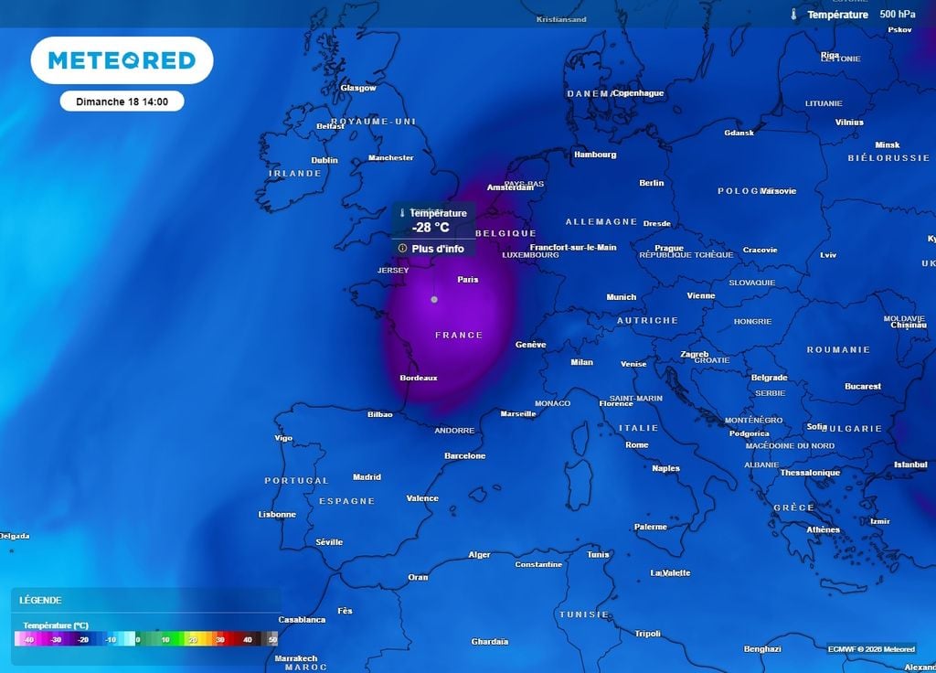 La température à 500 hPa chutera vers -28°C au-dessus de la France ce dimanche La température à 500 hPa chutera vers -28°C au-dessus de la France ce dimanche