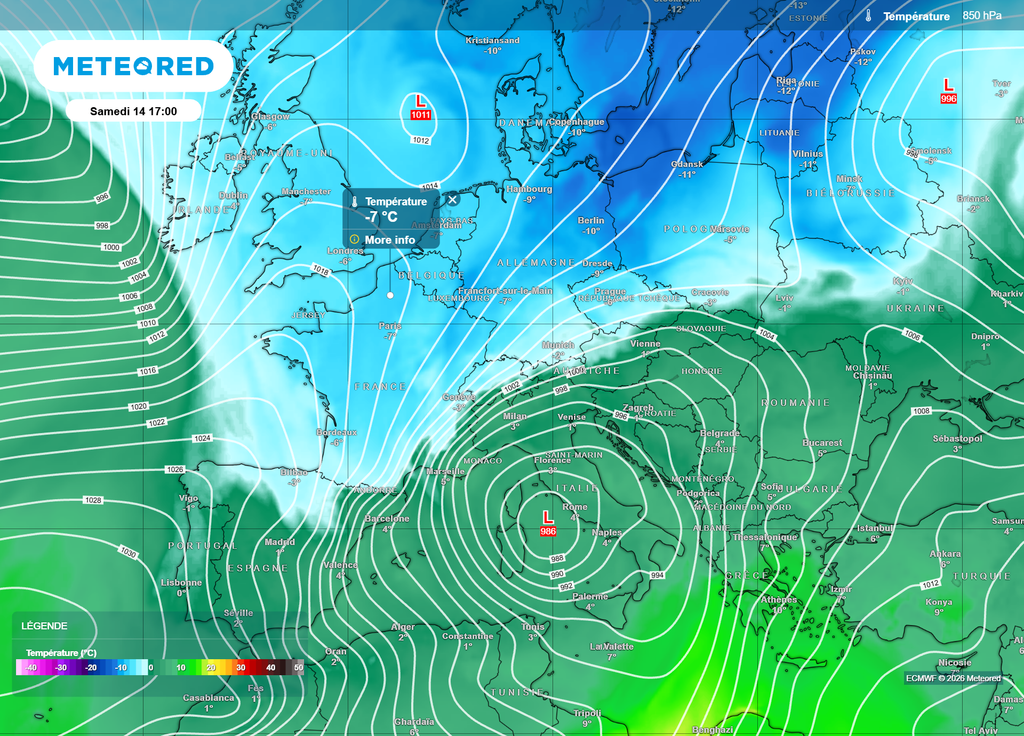 Samedi après-midi, la coulée d'air froid, par flux de Nord, aura atteint quasiment toute la France, sauf les régions méditerranéennes.