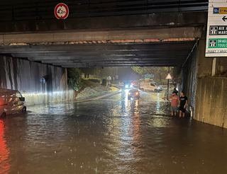 Jusqu'à deux mois de pluies en quelques heures : les images des inondations qui ont touché le sud-est de la France ! 