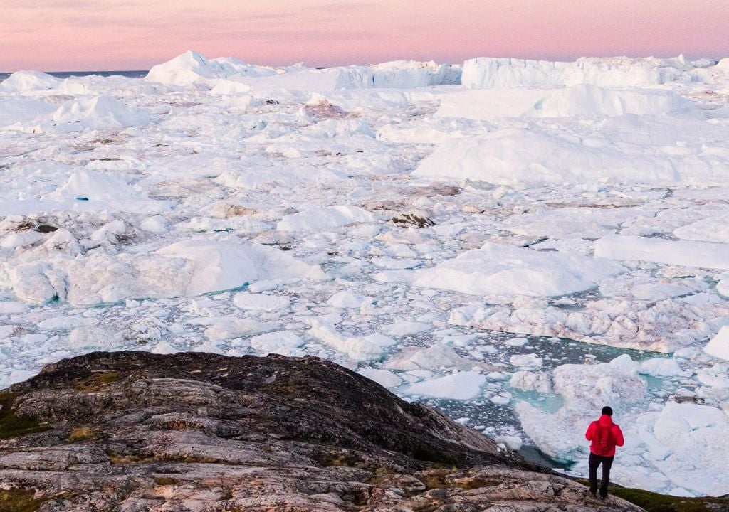 La calotte glaciaire du Groenland est en train de fondre. Un point de basculement pourrait être atteint, prévient le PIK.
