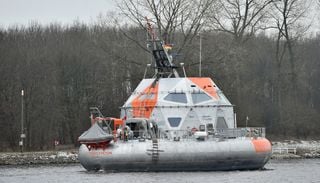 Klimawandel verstehen: Warum sich deutsche Forscher monatelang im Arktis-Eis einfrieren lassen