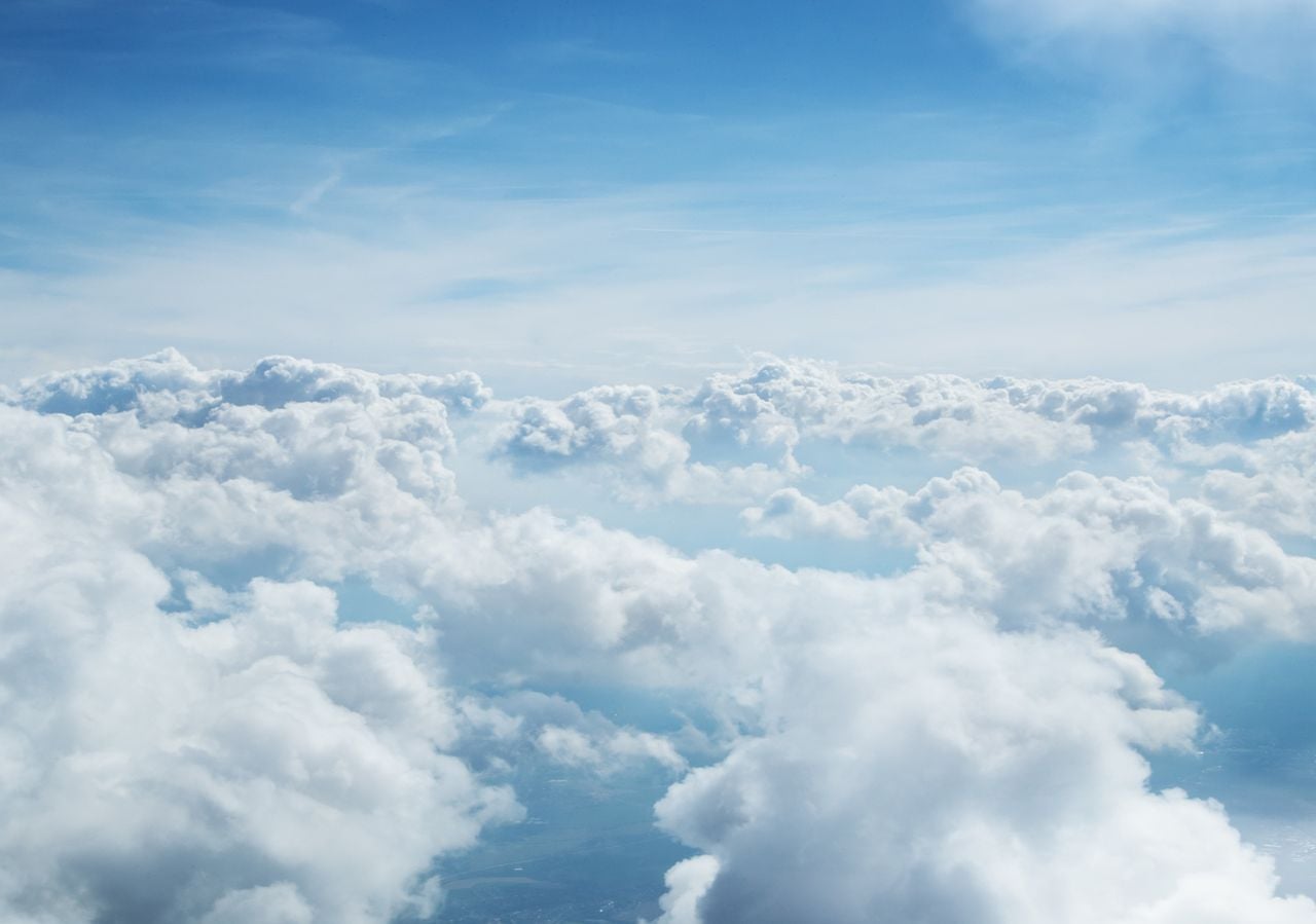 Las nubes pueden verse afectadas por el polvo del desierto.
