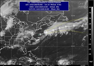 Kyle: de tormenta tropical a súper ciclón “bomba”