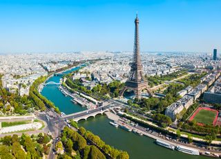 L'eau de la Seine toujours polluée à Paris et la baignade impossible, à quelques semaines du début des JO !