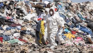 L&rsquo;Europa contro la fast fashion: le nuove regole per ridurre gli sprechi di uno dei settori pi&ugrave; inquinanti al mondo
