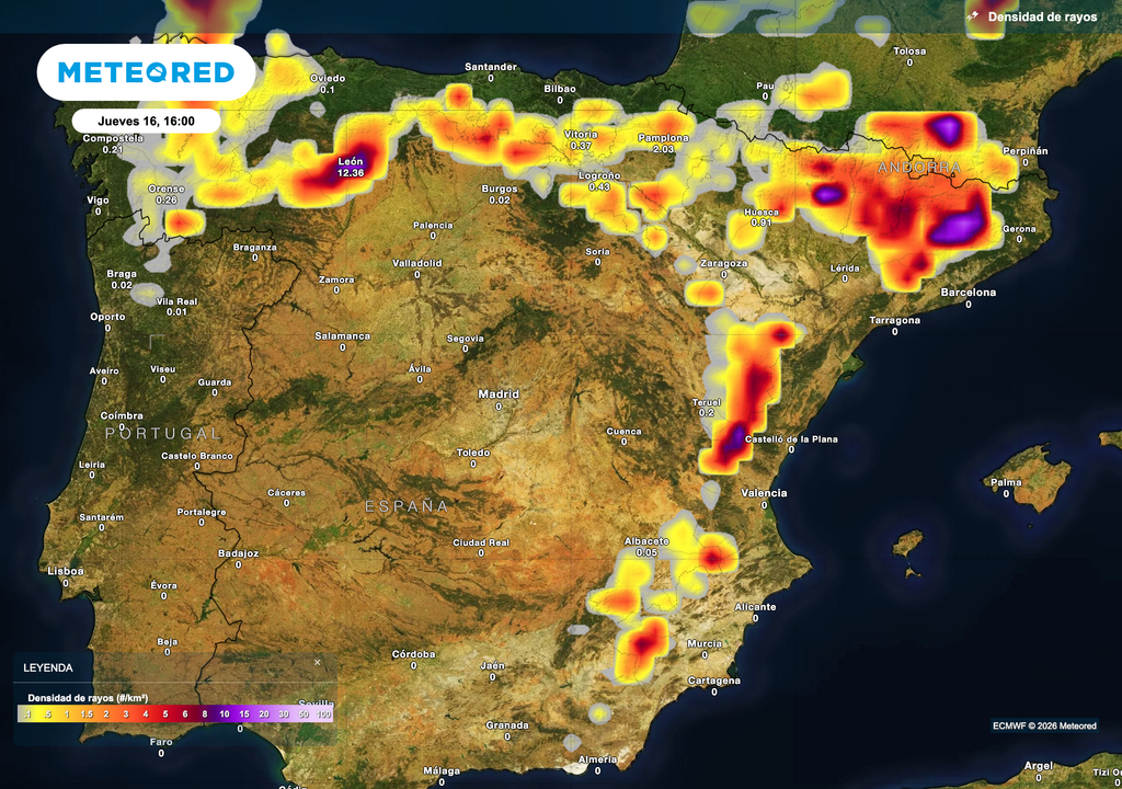 Densidad de rayos prevista por el modelo europeo para la media tarde de hoy jueves.