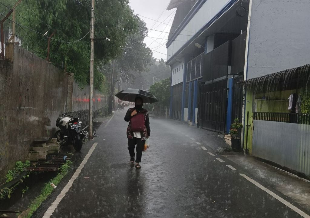 El riesgo de crecidas y desbordamientos puede mantenerse incluso cuando la intensidad de la lluvia disminuya