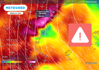 La AEMET mantiene los avisos rojos: a qu&eacute; hora amainar&aacute; el viento huracanado de Castell&oacute;n