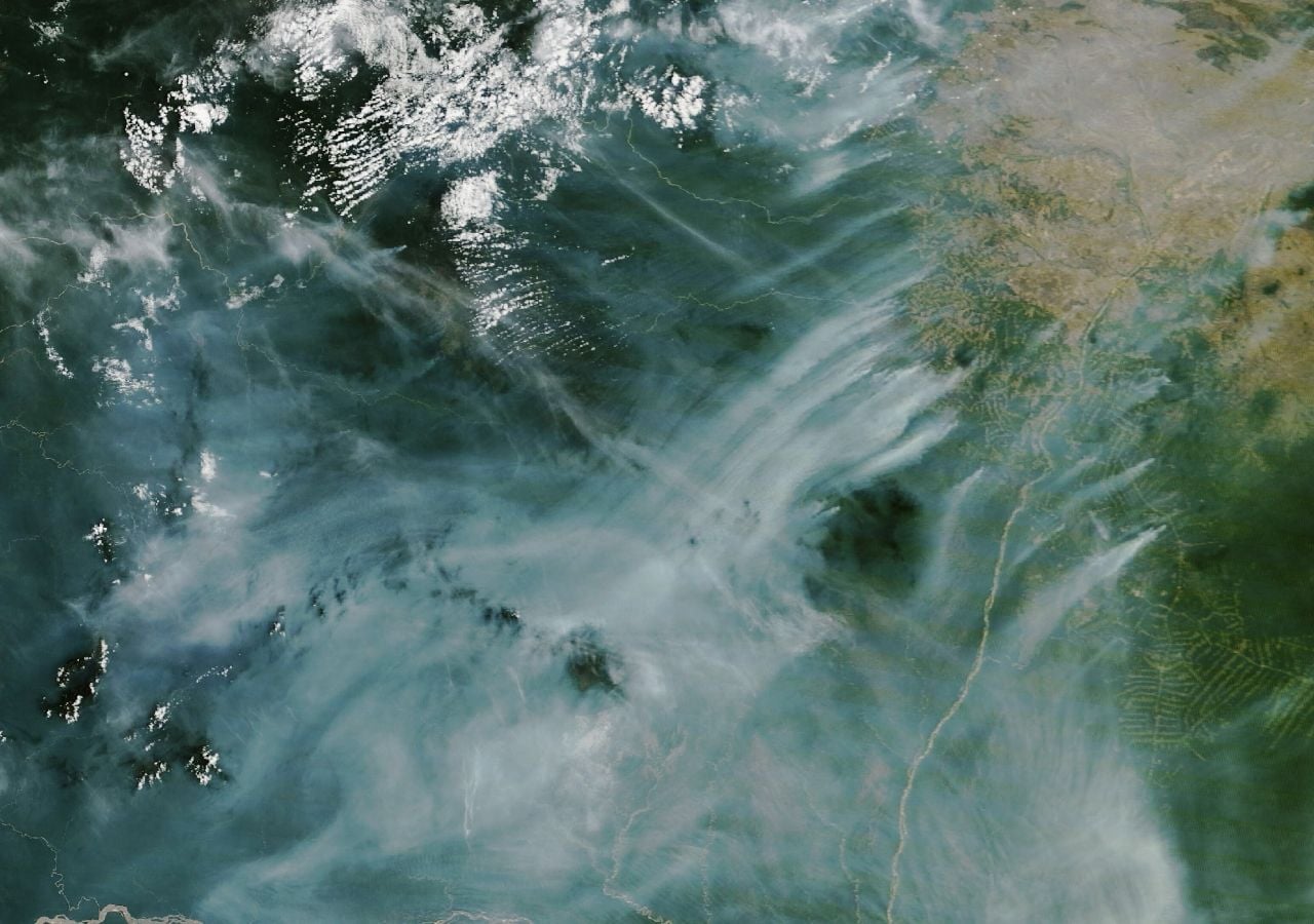 Incendio histórico ocurrido en febrero de 2024 al sudoeste de Boa Vista (Brasil) en el área de Roraima. La imagen fue lograda por MODIS (Moderate Resolution Imaging Spectroradiometer) que orbita sobre el satélite Terra de NASA.
