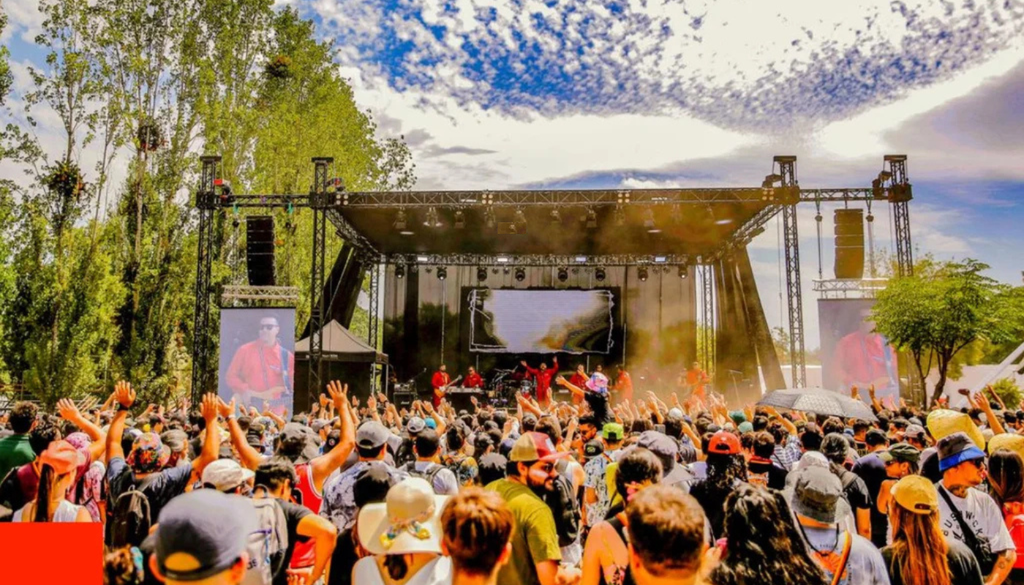 El Bierfest Santiago contará con un show musical con destacados artistas nacionales. Crédito: G5 Noticias.