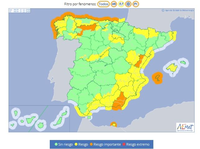 Foto 2: Avisos emitidos por AEMET para el 13 de diciembre de 2018 generados parcialmente por Flora del 12 de diciembre a las 15 h.l. AEMET Foto 2: Avisos emitidos por AEMET para el 13 de diciembre de 2018 generados parcialmente por Flora del 12 de diciembre a las 15 h.l. AEMET