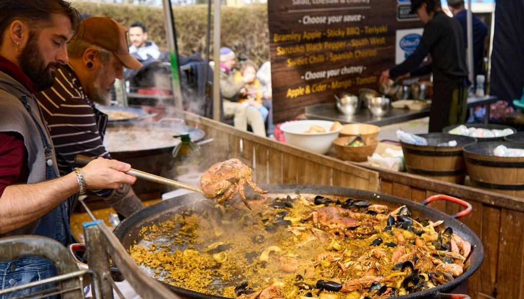 La grande offerta gastronomica rende questa località ancora più attraente.