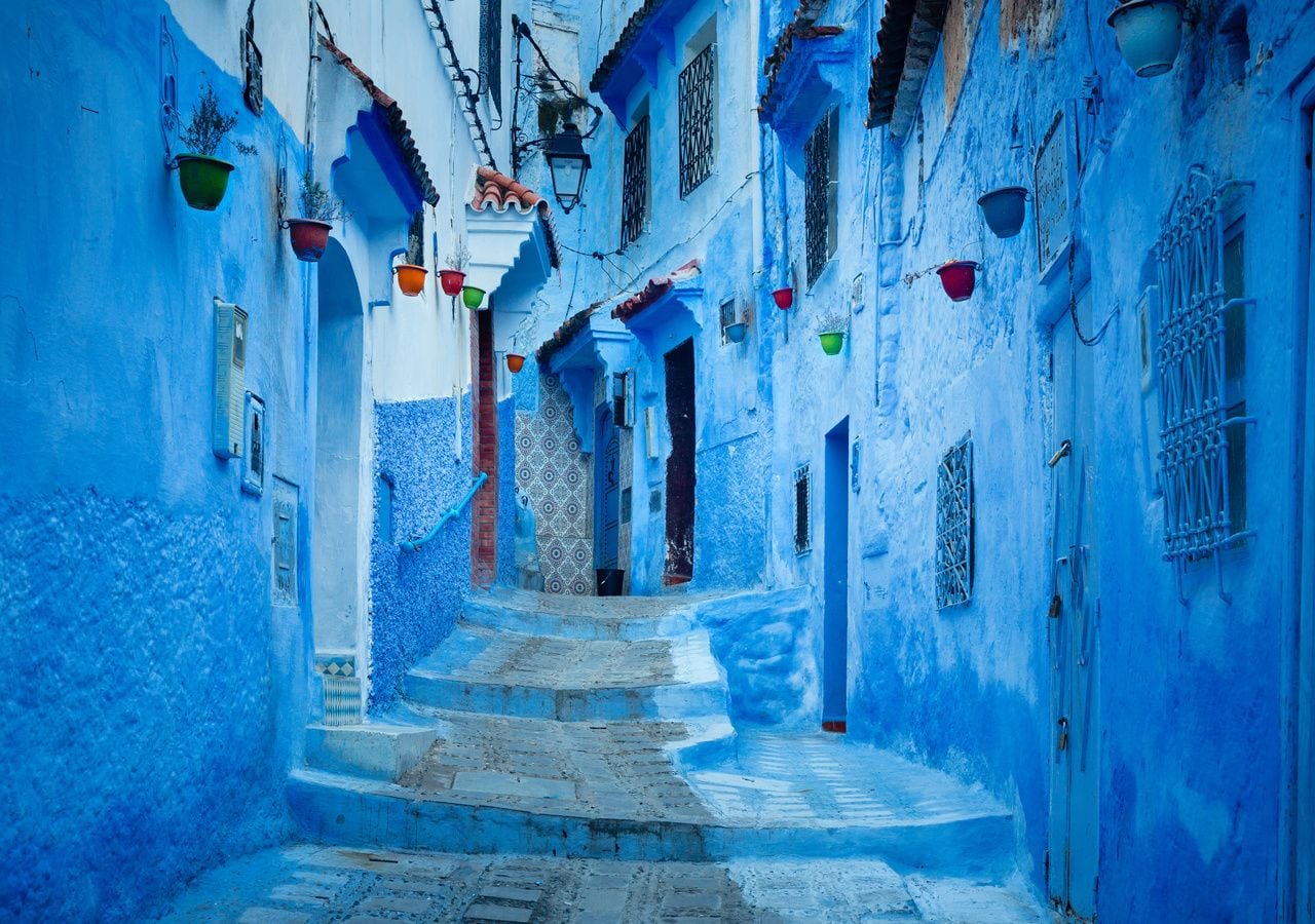 La città più bella del nord del Marocco ha strade e porte blu: dove si ...