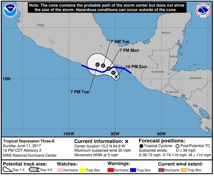 La Depresión Tropical 3-E Cerca De Las Costas Del Pacífico Mexicano