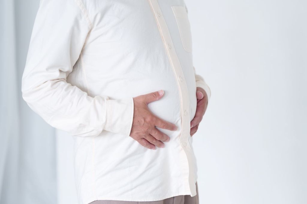 El exceso de grasa visceral promueve la resistencia a la insulina.