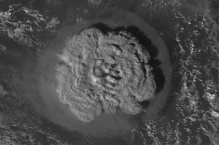 La erupción de Hunga Tonga vista por el ECMWF