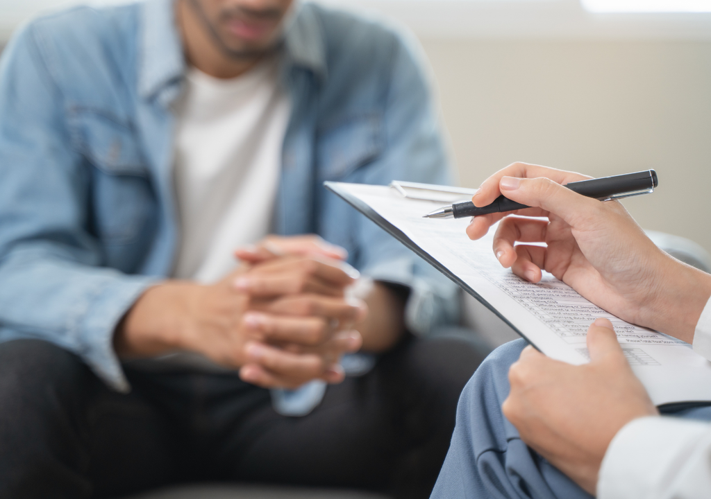 Estudiar la relación del sueño y los pensamiento intrusivos puede ayudar a conseguir tratamientos más específicos y terapias conductuales. Estudiar la relación del sueño y los pensamiento intrusivos puede ayudar a conseguir tratamientos más específicos y terapias conductuales.