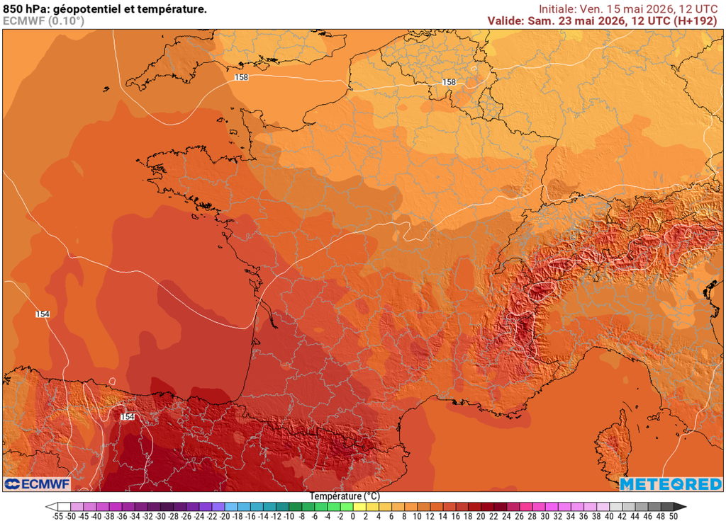 Samedi prochain, la masse d'air en provenance du Maroc aura envahi la France, et notamment l'Ouest du pays, avec une anomalie thermique de plus en plus prononcée.