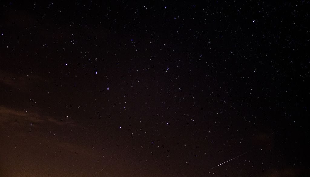 Constellation Étoile Ciel Nuit astronomie constellation Selon les régions du monde, la Grande Ourse devient une casserole, une louche ou encore un charriot.