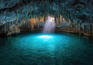 La herida secreta del asteroide: el viaje al inframundo Maya para entender c&oacute;mo se crearon los cenotes