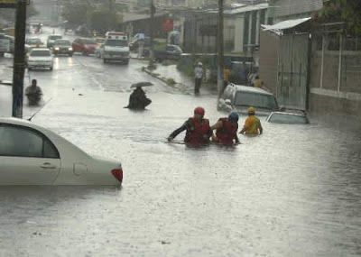 La Incertidumbre De Las Precipitaciones Intensas: El Caso Del 27- 30 Sept. 2012