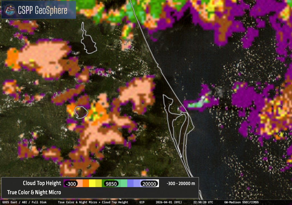 Producto CSPP de nivel 2 de GOES. Aquí se muestra la altura de la nube poco después del lanzamiento. Según este algoritmo, la columna de humo supera fácilmente los 10 000 m justo después del lanzamiento.