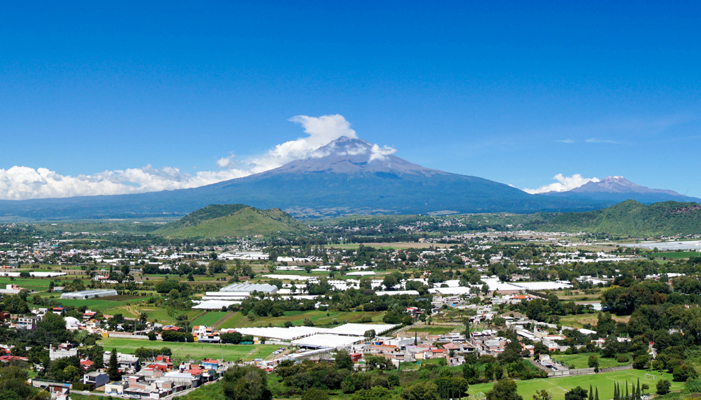 eje neovolcanico; Mexico; isostasia; equilibrio; Tierra; geofisica Bajo volcanes como el Popocatépetl también existen "raíces" profundas que ayudan a compensar el peso del relieve volcánico.
