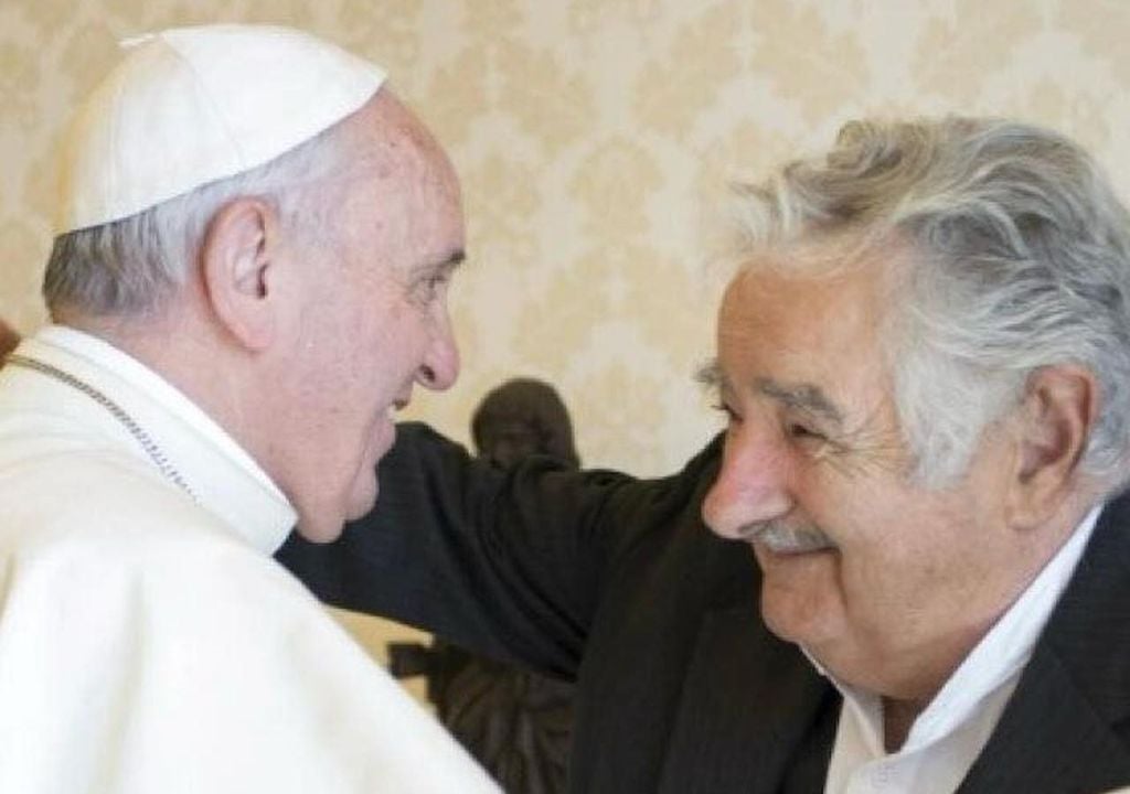Papa Francisco y Pepe Mujica Papa Francisco y Pepe Mujica